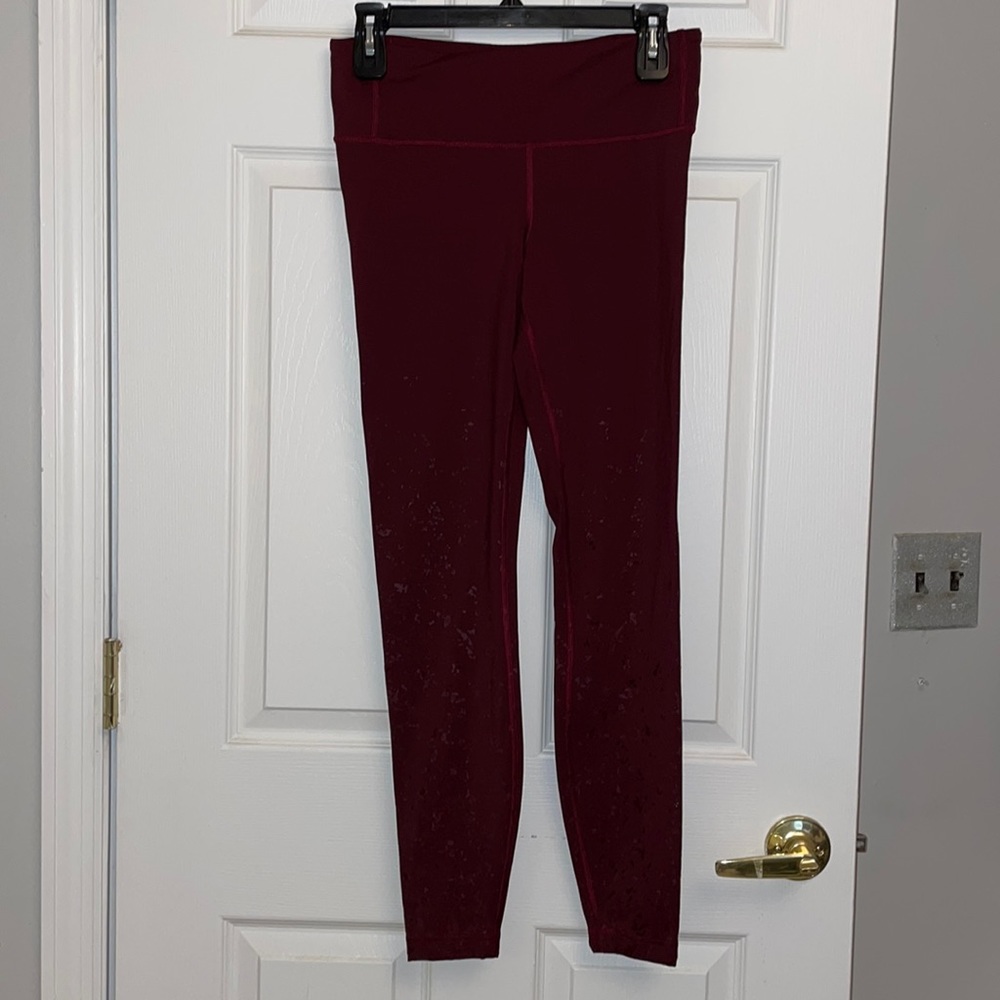 Lululemon leggings  with reflective print